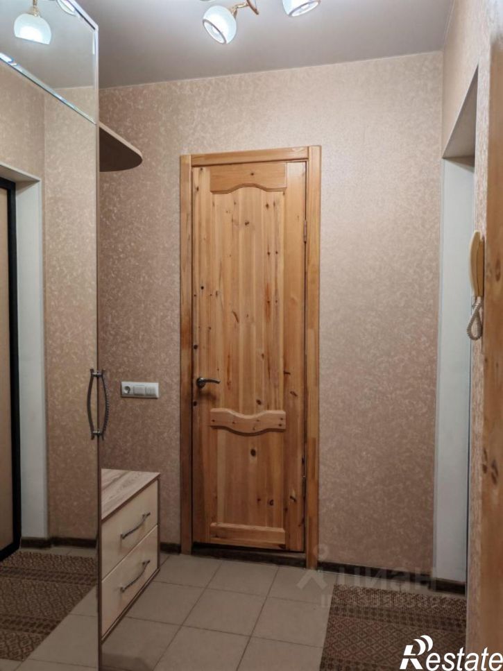 1-комн квартира улица Космонавтов, 37,  д. 37