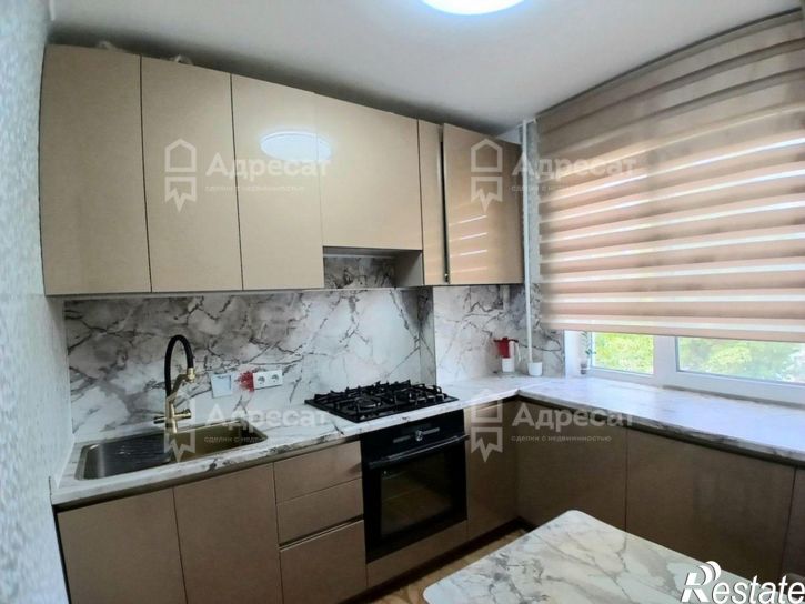 3-комн квартира ул. Козьмы Минина,  д.8