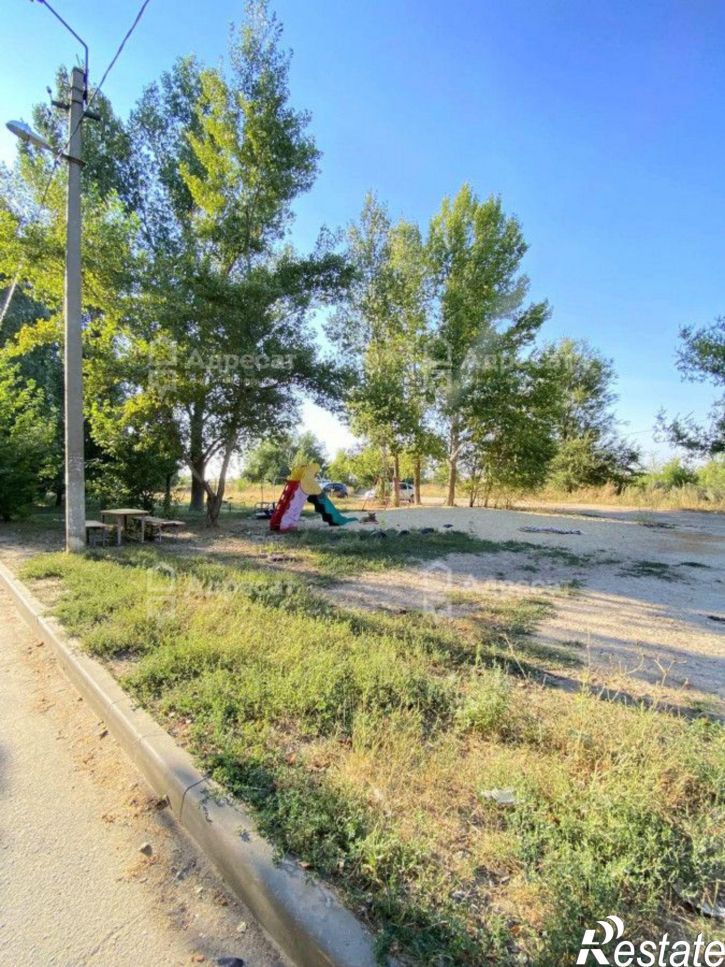 3-комн квартира ул. им. Голубятникова,  д.10