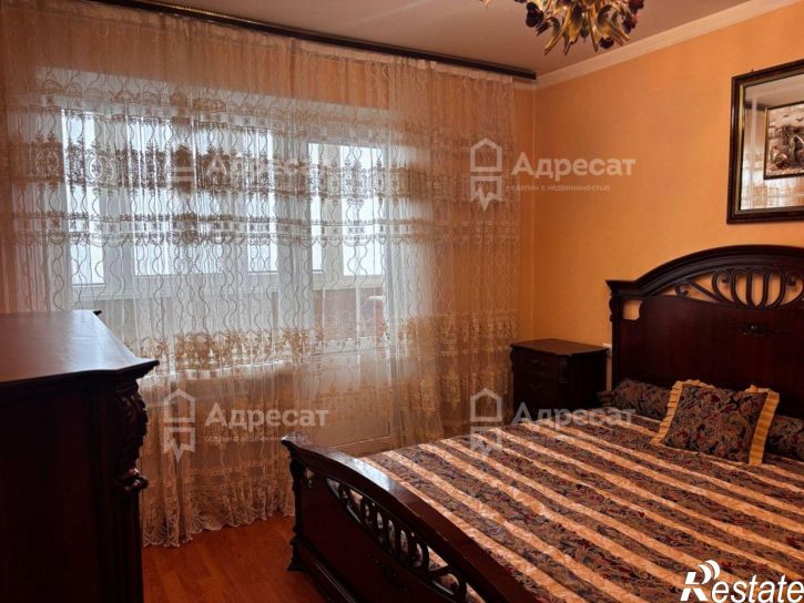 2-комн квартира ул. Хользунова,  д.18/3