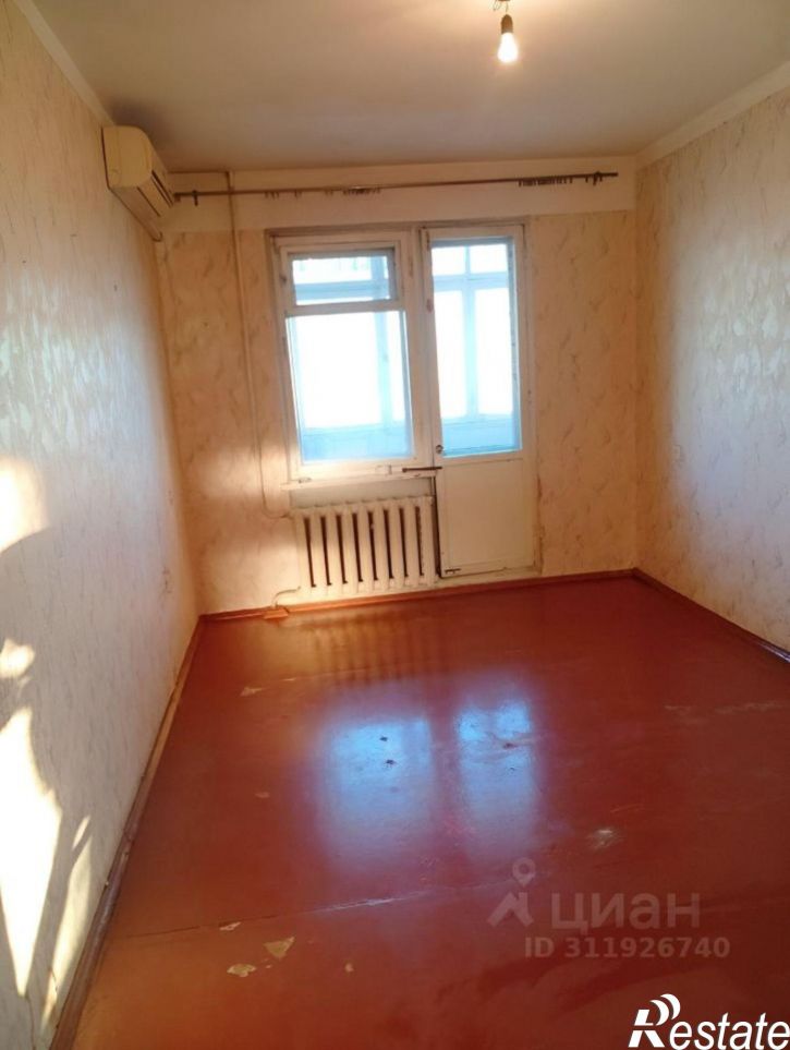 3-комн квартира улица Кастерина, 2,  д. 2