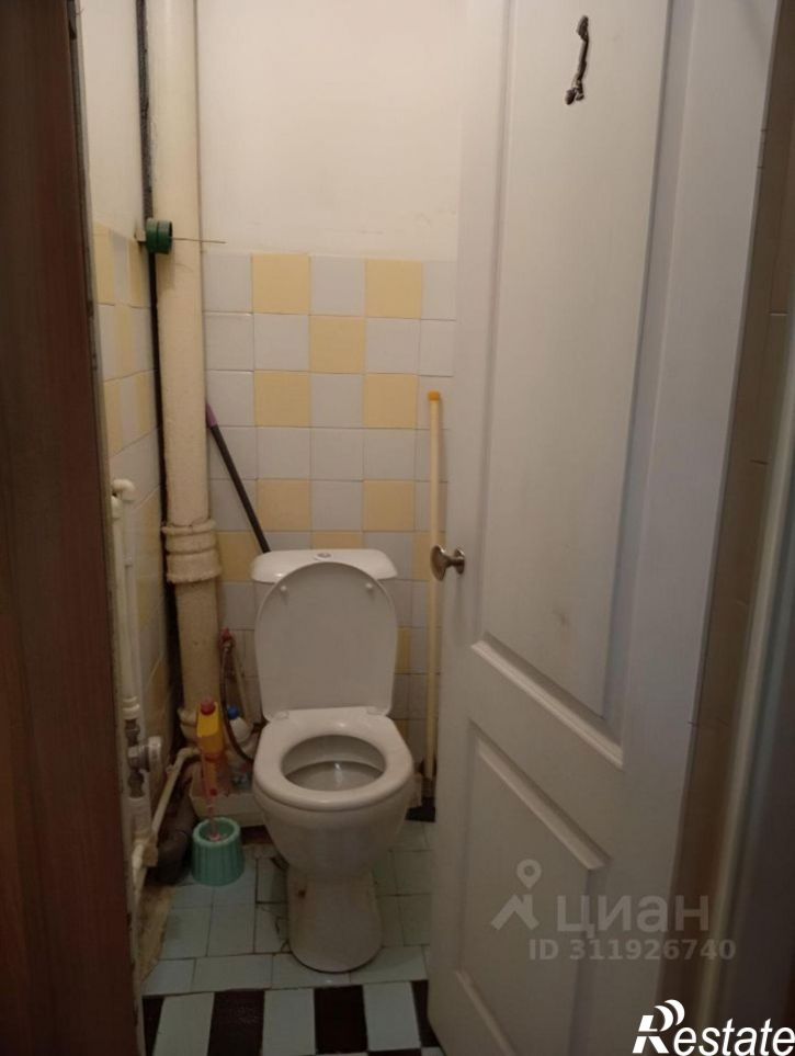3-комн квартира улица Кастерина, 2,  д. 2