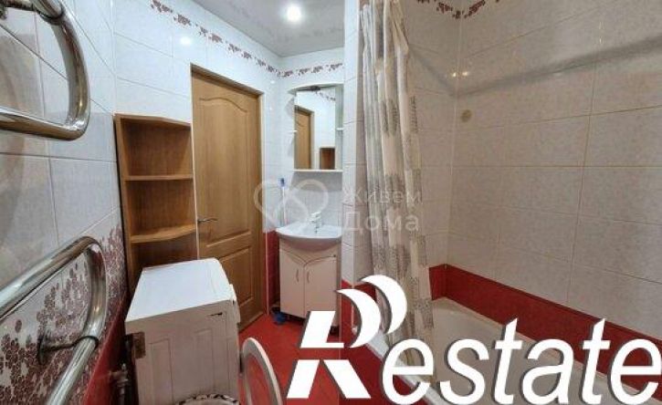 3-комн квартира улица Елисеева, 10,  д. 10