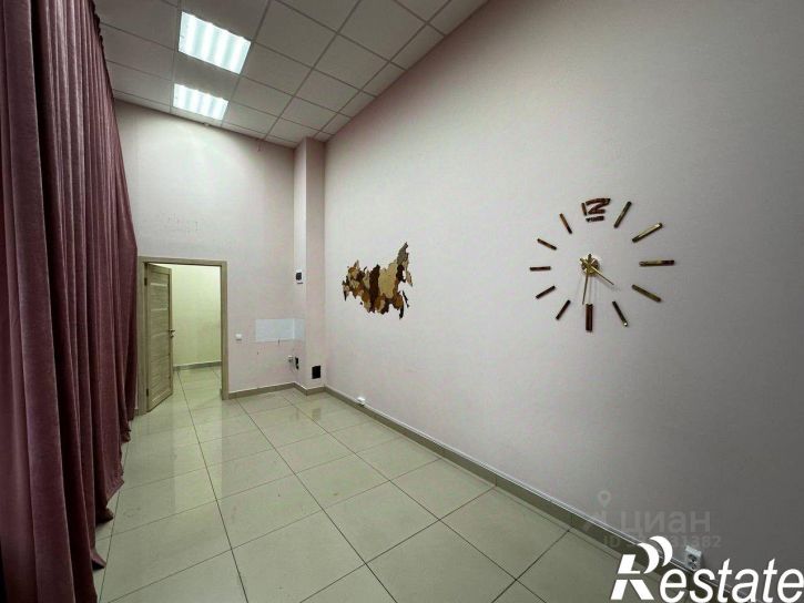 Торговое помещение бульвар 30-летия Победы, 58А,  д. 58А