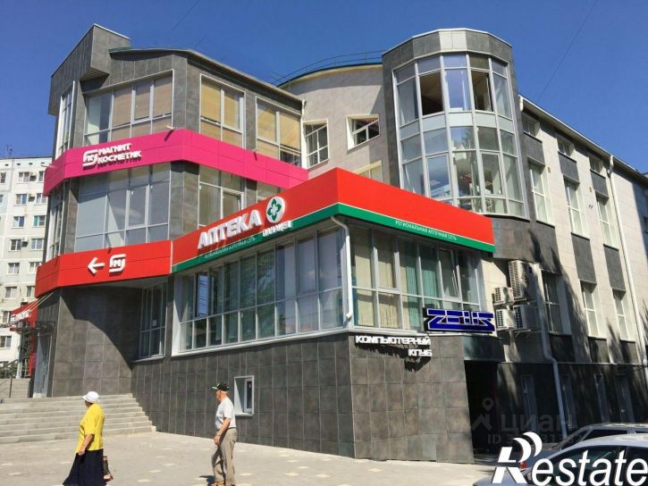 Торговое помещение бульвар 30-летия Победы, 58А,  д. 58А
