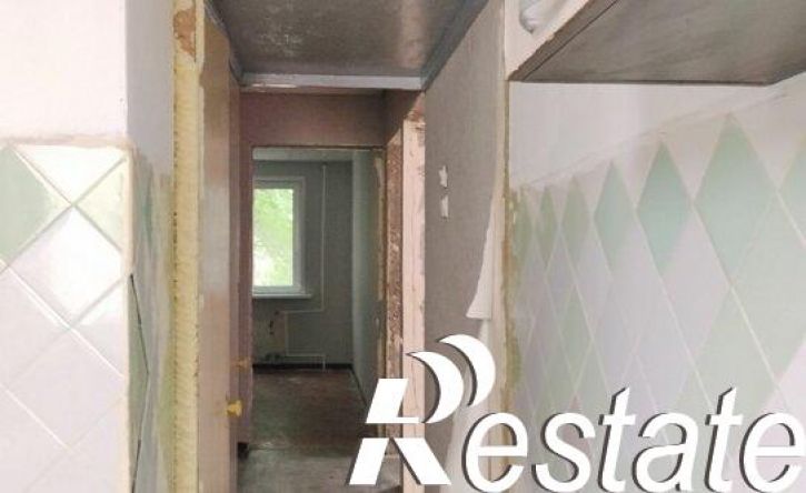 3-комн квартира проспект Столетова, 38,  д. 38