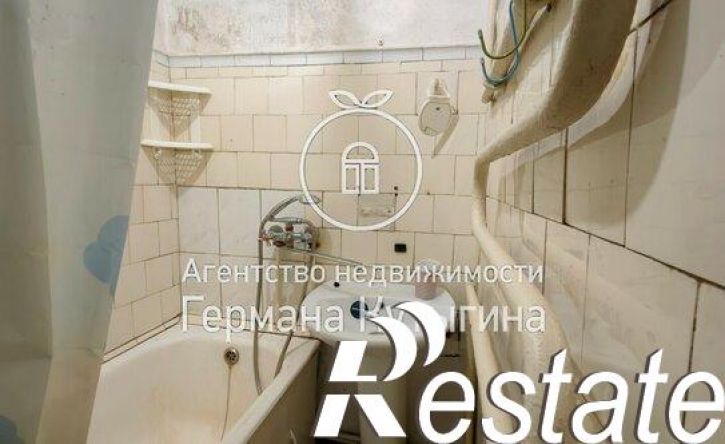 3-комн квартира улица Землянского, 3,  д. 3