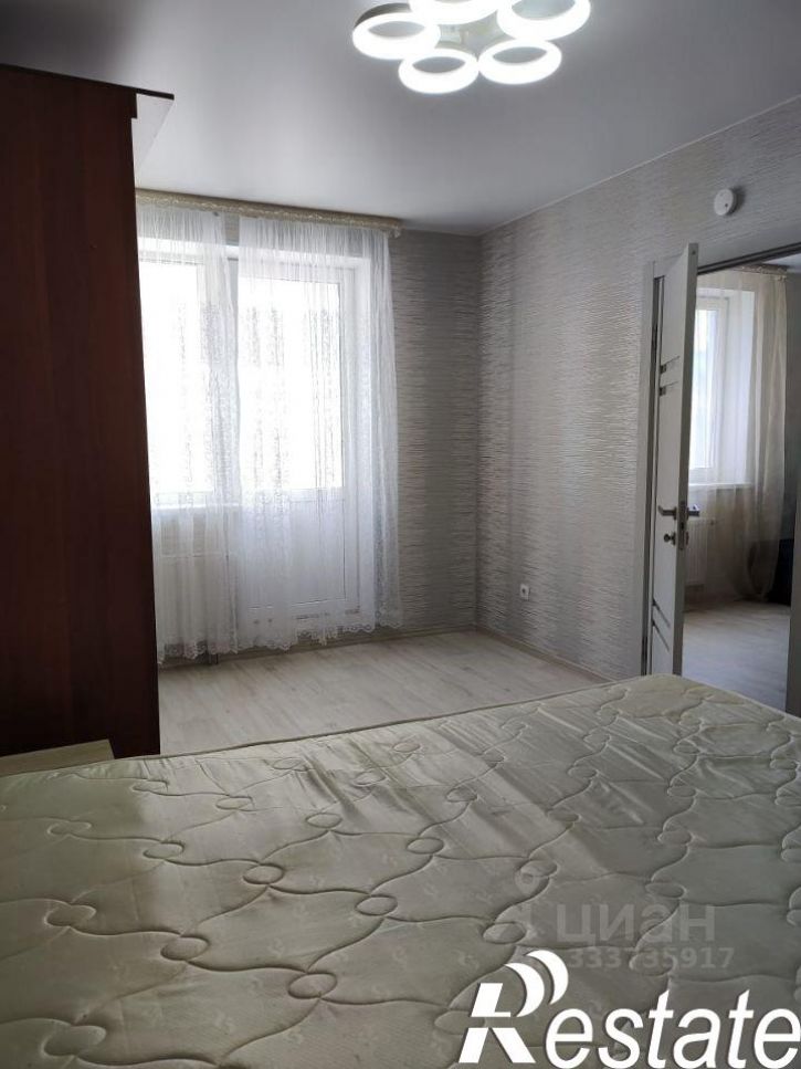 2-комн квартира улица Гаря Хохлова, 13,  д. 13