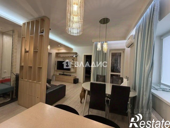 3-комн квартира Санаторная улица, 8Б,  д. 8Б