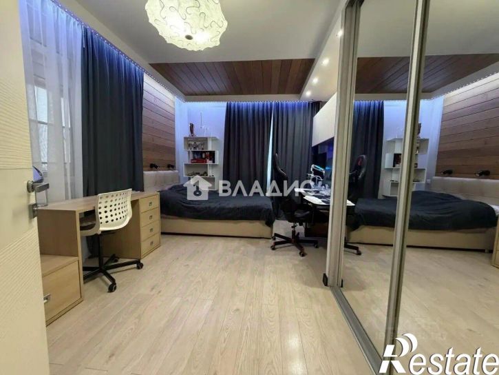 3-комн квартира Санаторная улица, 8Б,  д. 8Б