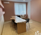 офис 21 кв м, этаж 3/3 Грушевская улица, 8