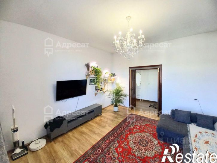 3-комн квартира Коммунистическая улица, 10,  д. 10