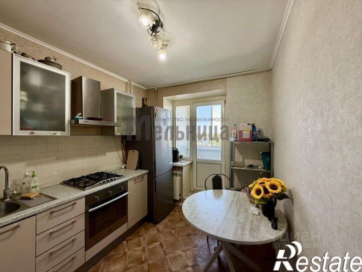 3-комн квартира Череповецкая улица, 5,  д. 5