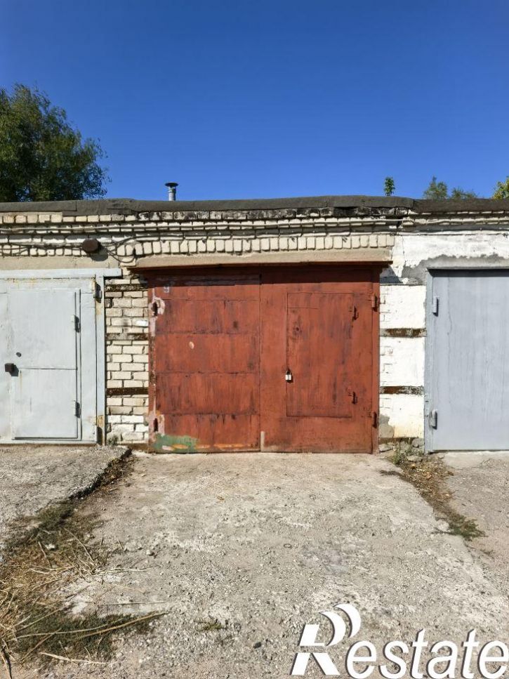 Гараж/парковка улица Пожарского, 230,  д. 230