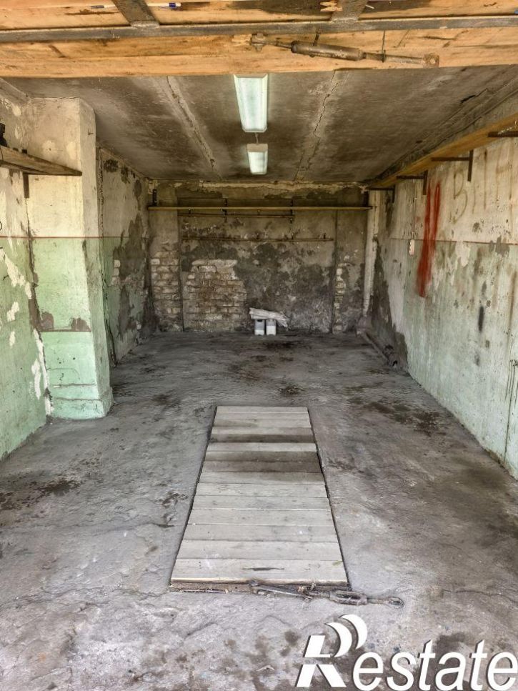 Гараж/парковка улица Пожарского, 230,  д. 230