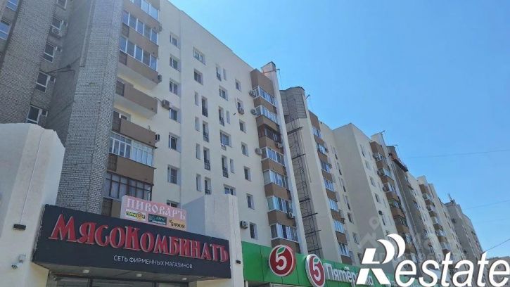3-комн квартира улица Николая Отрады, 20,  д. 20