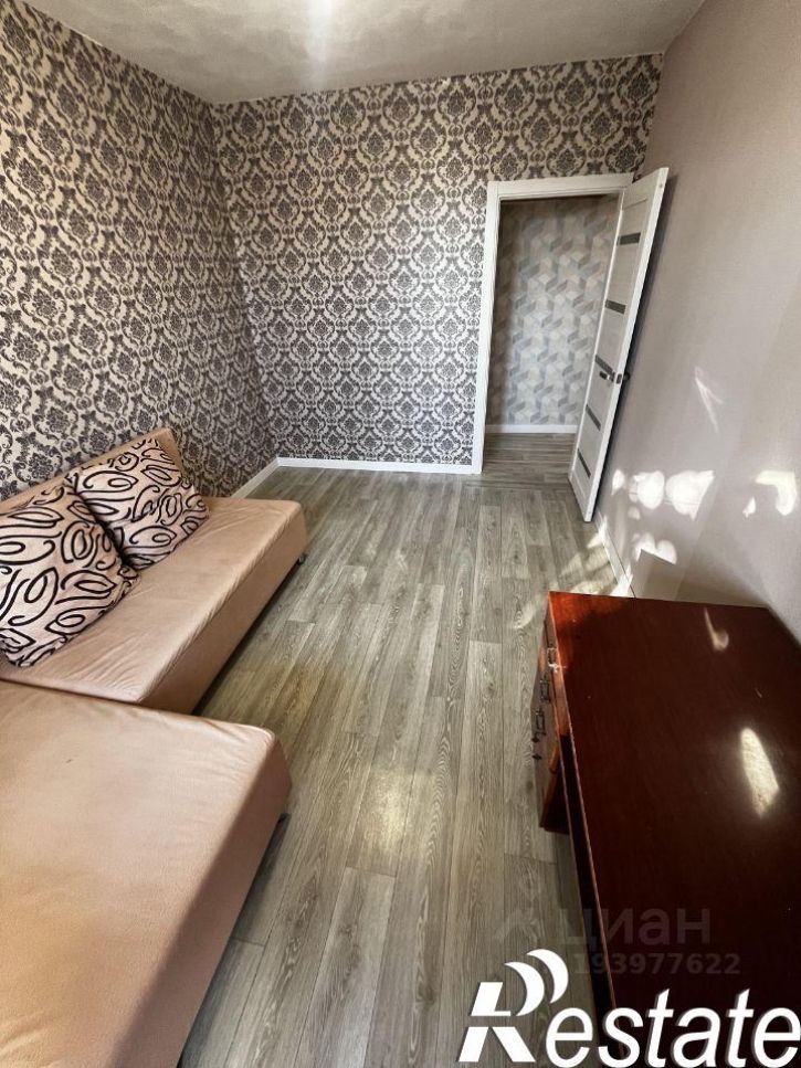 2-комн квартира улица Елисеева, 15А,  д. 15А