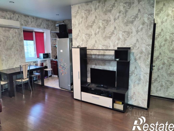 2-комн квартира улица Пархоменко, 5,  д. 5
