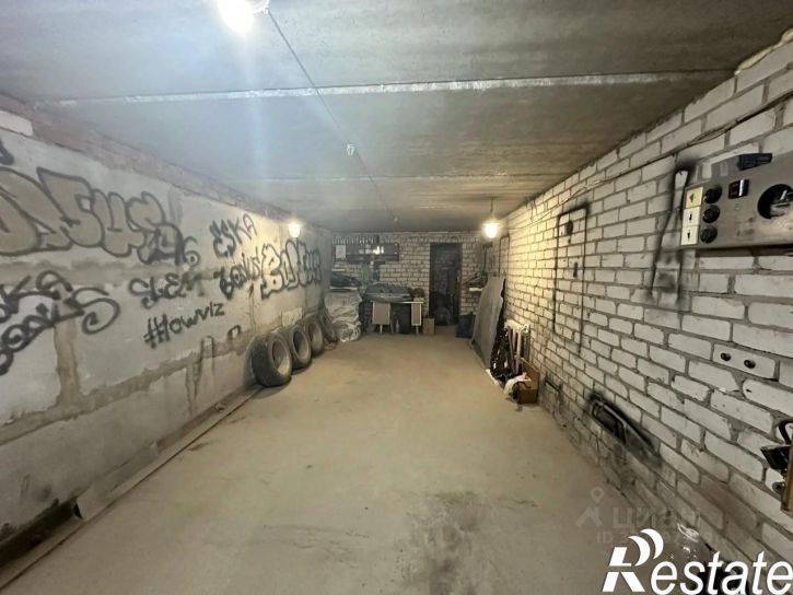 Гараж/парковка улица Милиционера Буханцева, 2Ж,  д. 2Ж