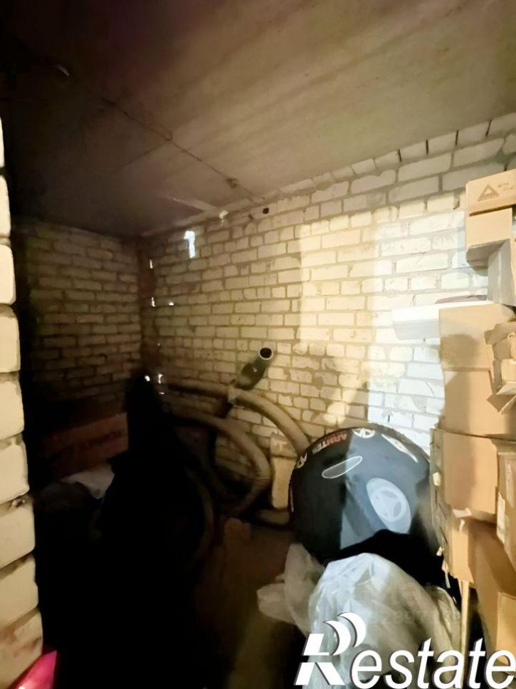 Гараж/парковка улица Милиционера Буханцева, 2Ж,  д. 2Ж