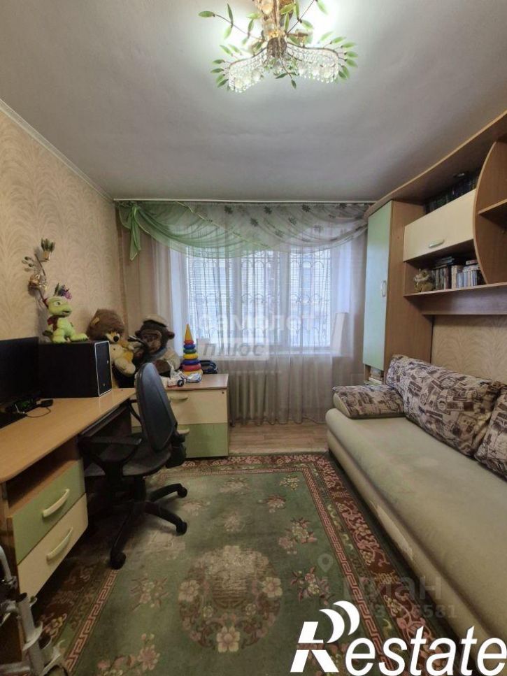 4-комн квартира улица Кирова, 107,  д. 107