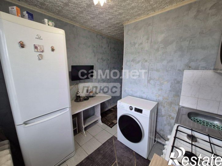 4-комн квартира улица Кирова, 107,  д. 107