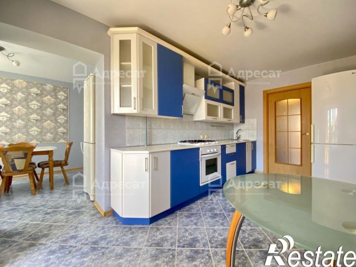 5-комн квартира ул. Ангарская,  д.71А
