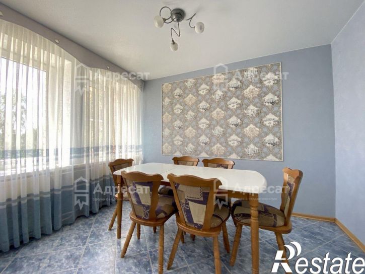 5-комн квартира ул. Ангарская,  д.71А