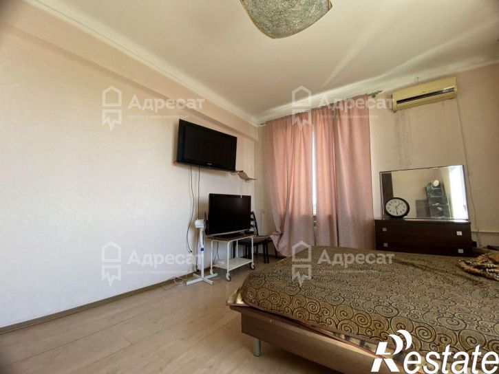 2-комн квартира ул. Коммунистическая,  д.9