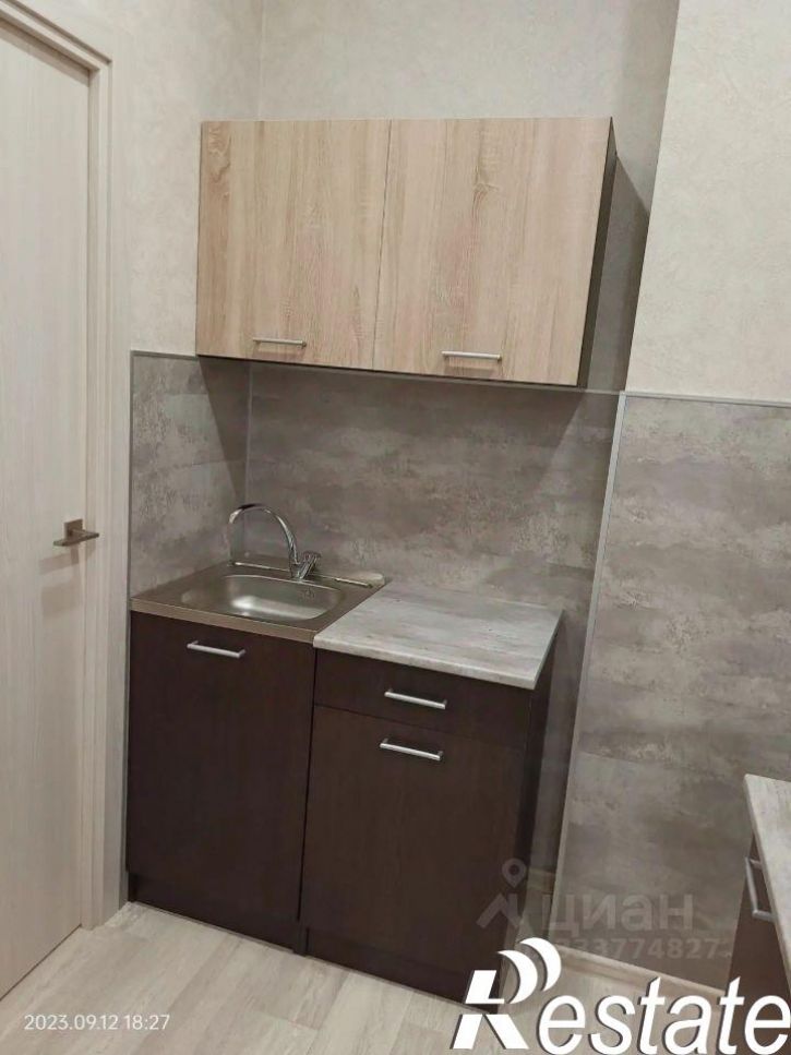 1-комн квартира улица гвардии сержанта Шумского, 11,  д. 11