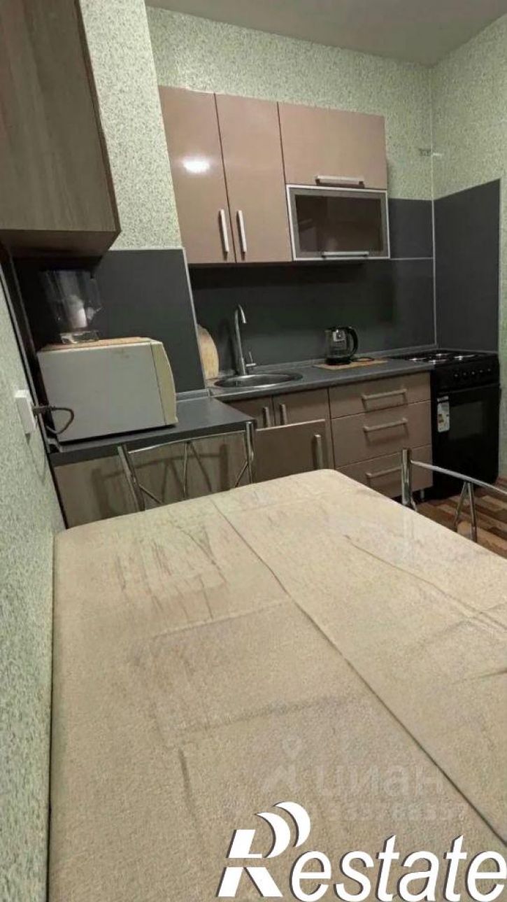 1-комн квартира улица Быстрова, 94,  д. 94