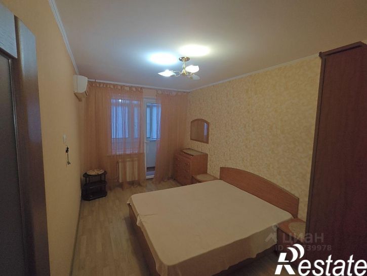 3-комн квартира улица Бажова, 7,  д. 7