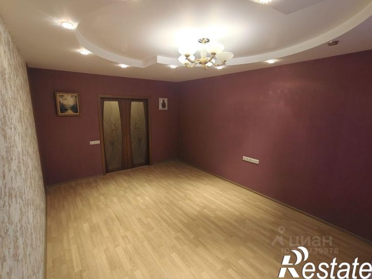 3-комн квартира улица Бажова, 7,  д. 7