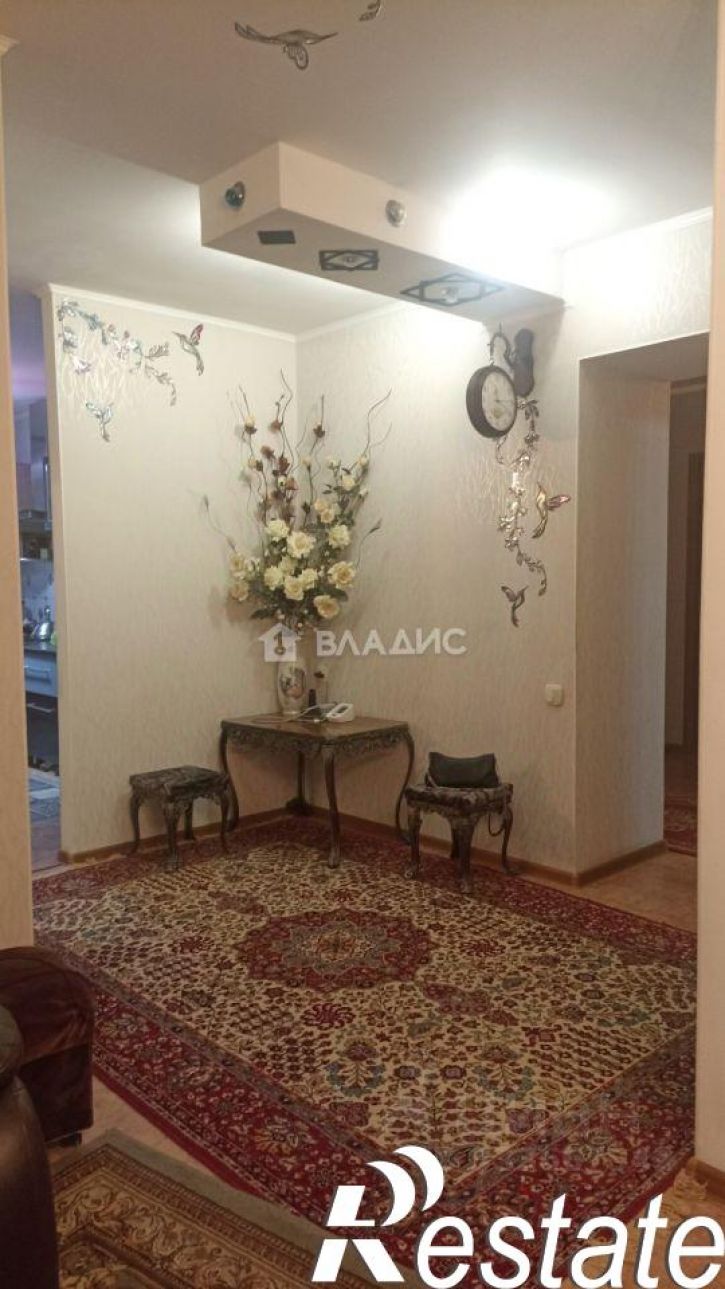 4-комн квартира улица Маршала Еременко, 108,  д. 108