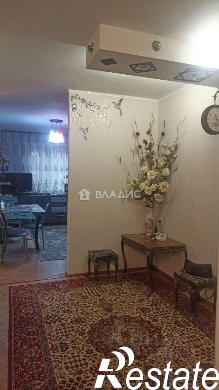 4-комн квартира улица Маршала Еременко, 108,  д. 108