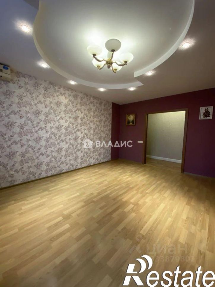 3-комн квартира улица Бажова, 7,  д. 7