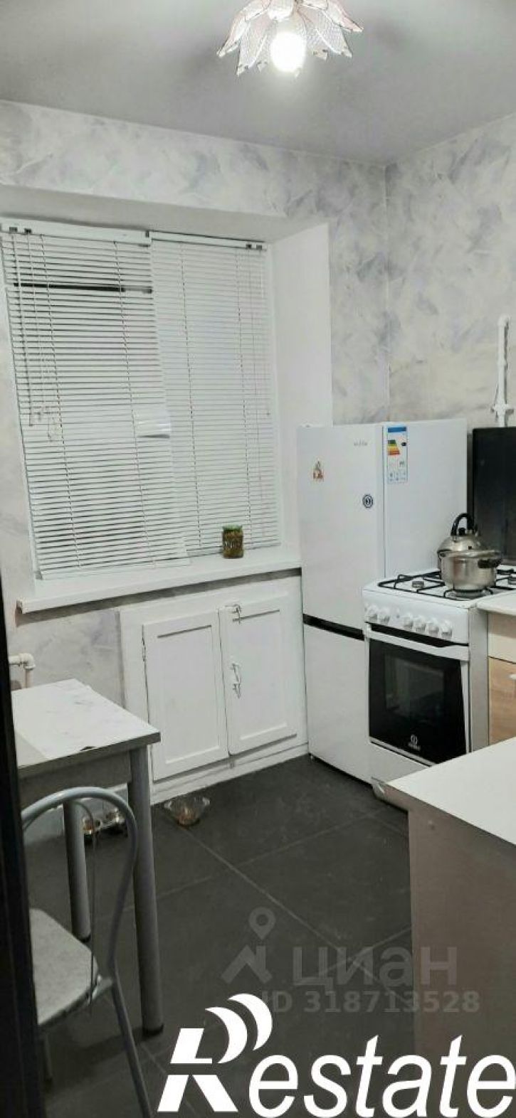1-комн квартира улица Ломакина, 3,  д. 3