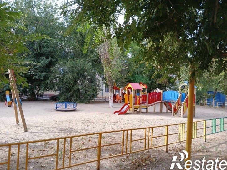 2-комн квартира улица Дзержинского, 28,  д. 28