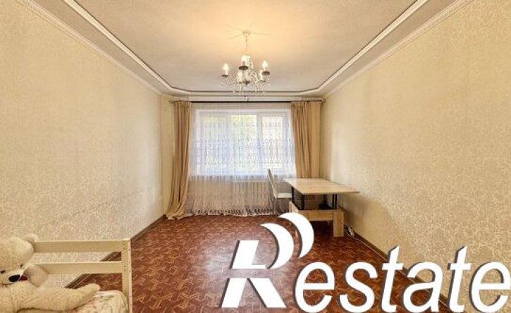 3-комн квартира улица 8-й Воздушной Армии, 52,  д. 52