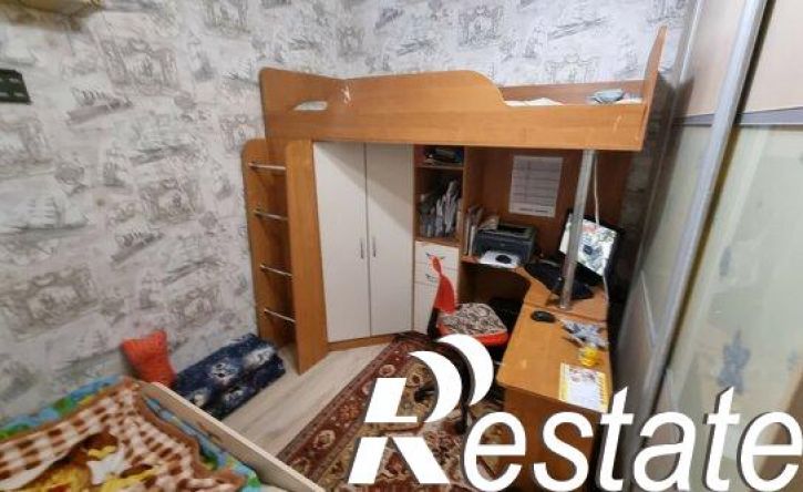 1-комн квартира улица Пожарского, 350,  д. 350
