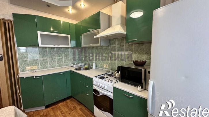 2-комн квартира улица 4-х Связистов, 25А,  д. 25А