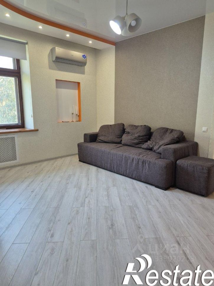 3-комн квартира улица Мира, 21,  д. 21