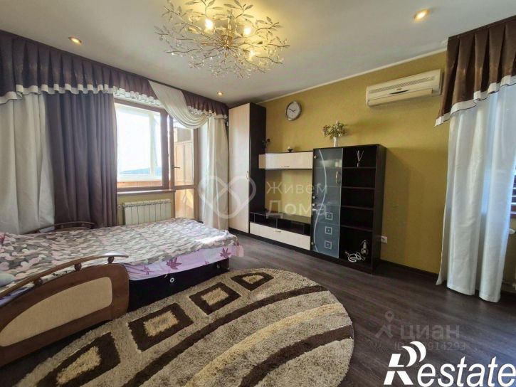 1-комн квартира улица Землячки, 44,  д. 44