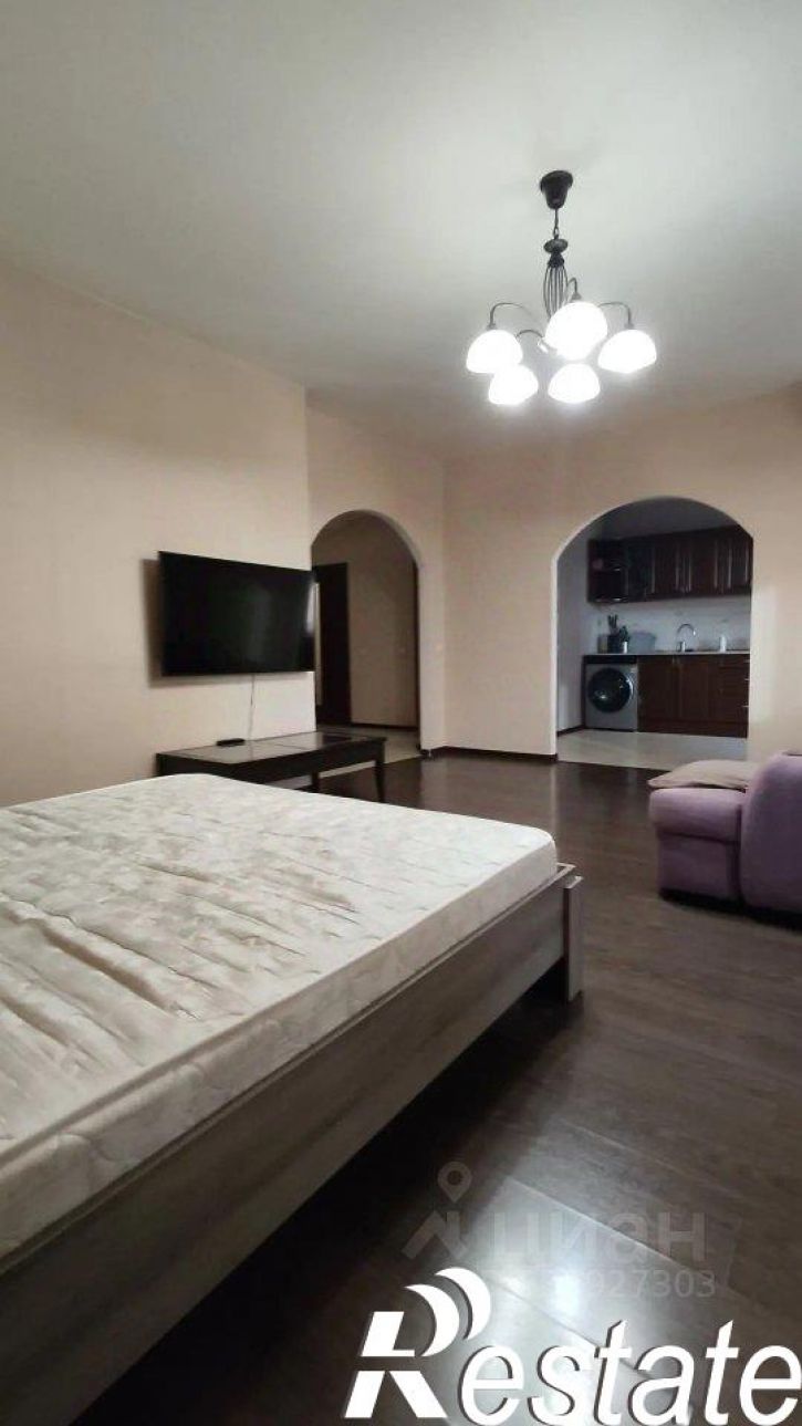 1-комн квартира Новороссийская улица, 11,  д. 11