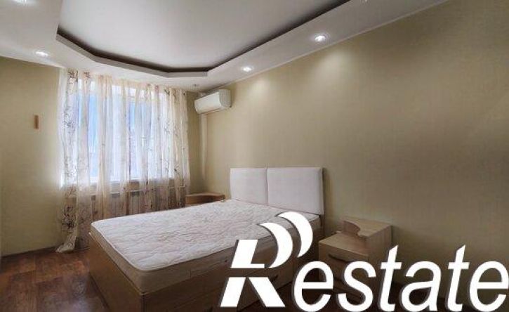 3-комн квартира улица Ткачёва, 7Б,  д. 7Б