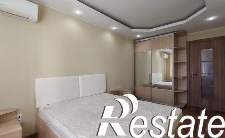 3-комн квартира улица Ткачёва, 7Б,  д. 7Б
