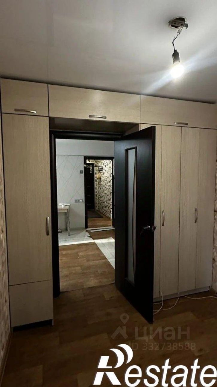 3-комн квартира Рионская улица, 20,  д. 20
