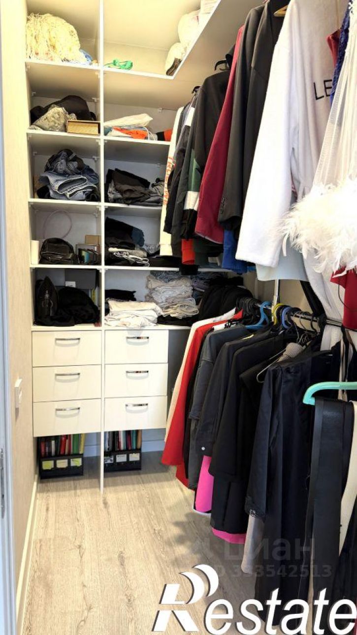 3-комн квартира Ангарская улица, 69В,  д. 69В