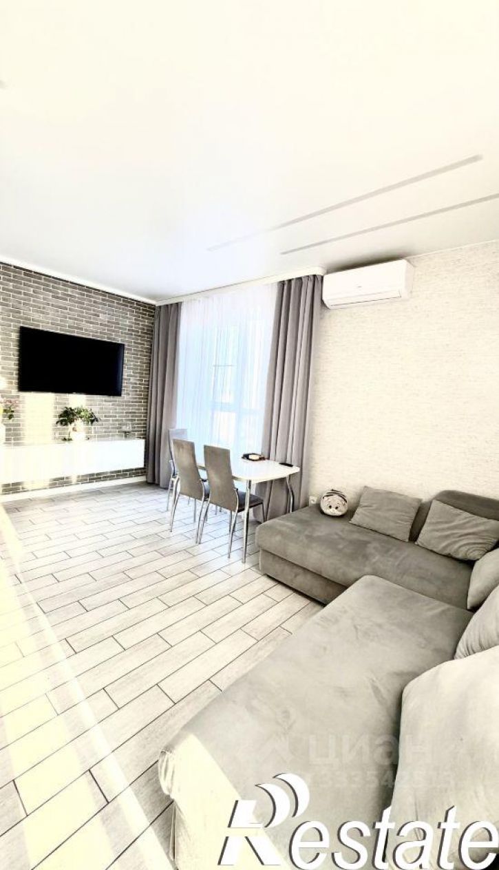 3-комн квартира Ангарская улица, 69В,  д. 69В