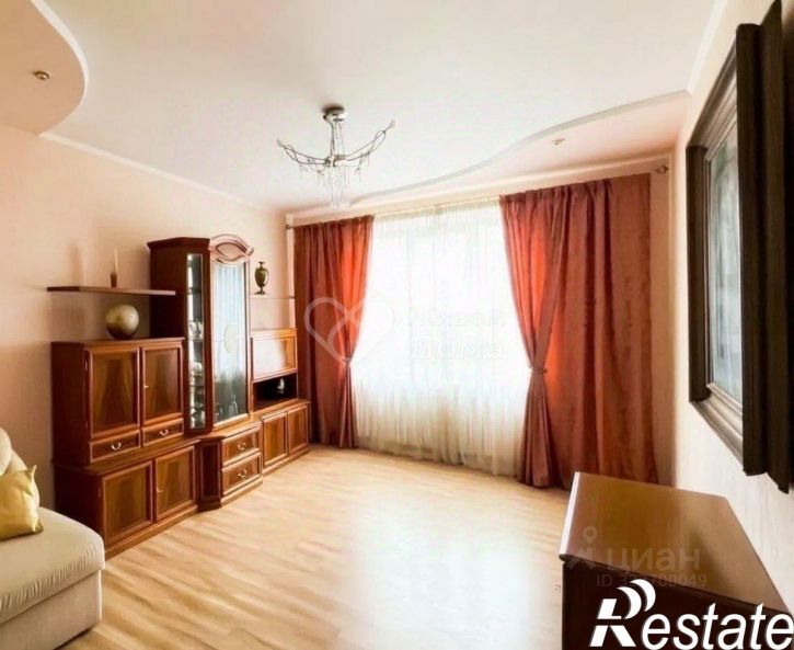 3-комн квартира улица Вершинина, 8,  д. 8